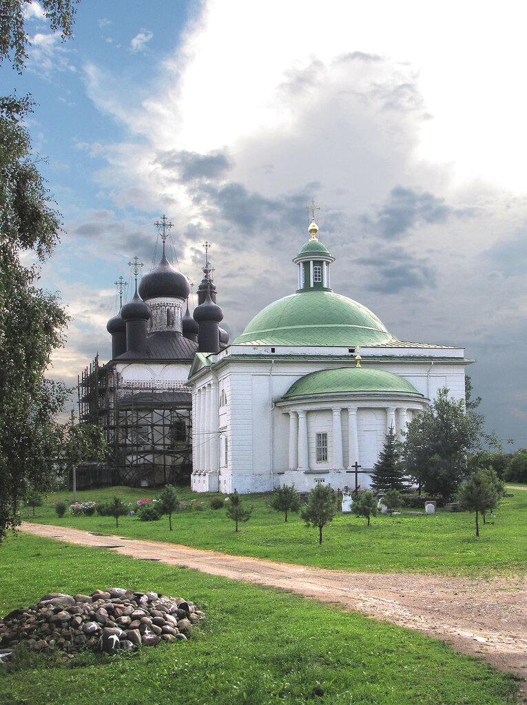 Orthodox church Tserkov Troitsy Zhivonachalnoy V Voskresenskom Goritskom monastyre, Vologda Oblast, photo