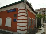 Hudozhnik.club (Chernigovsky Lane, 9/13), salón de arte