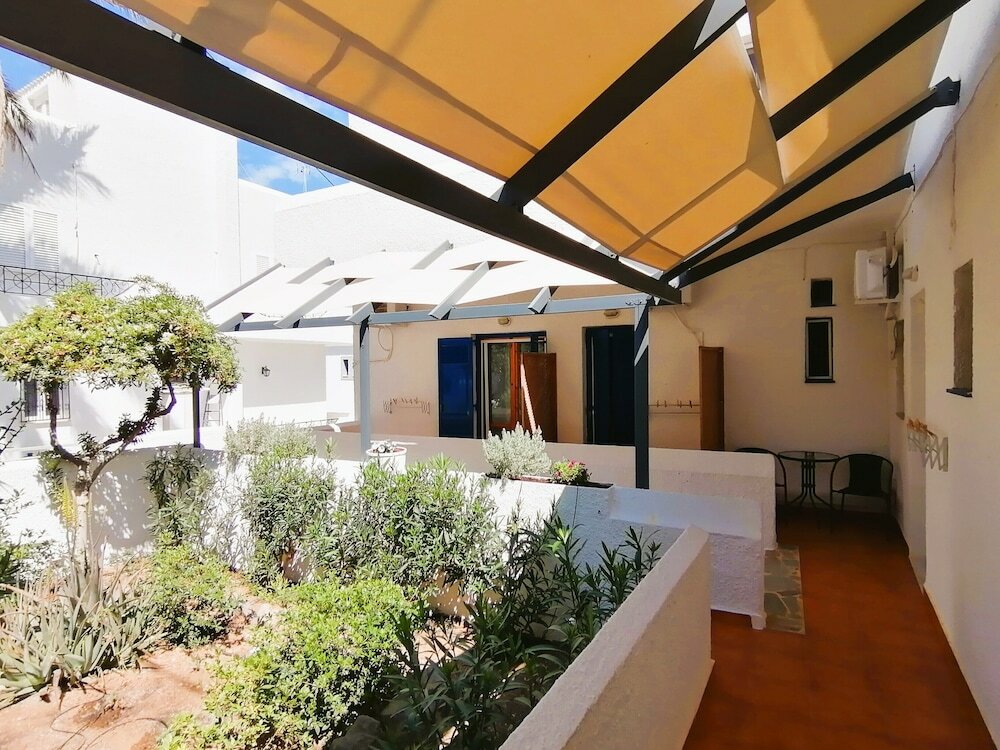 Фото Perdika Mare Guesthouse