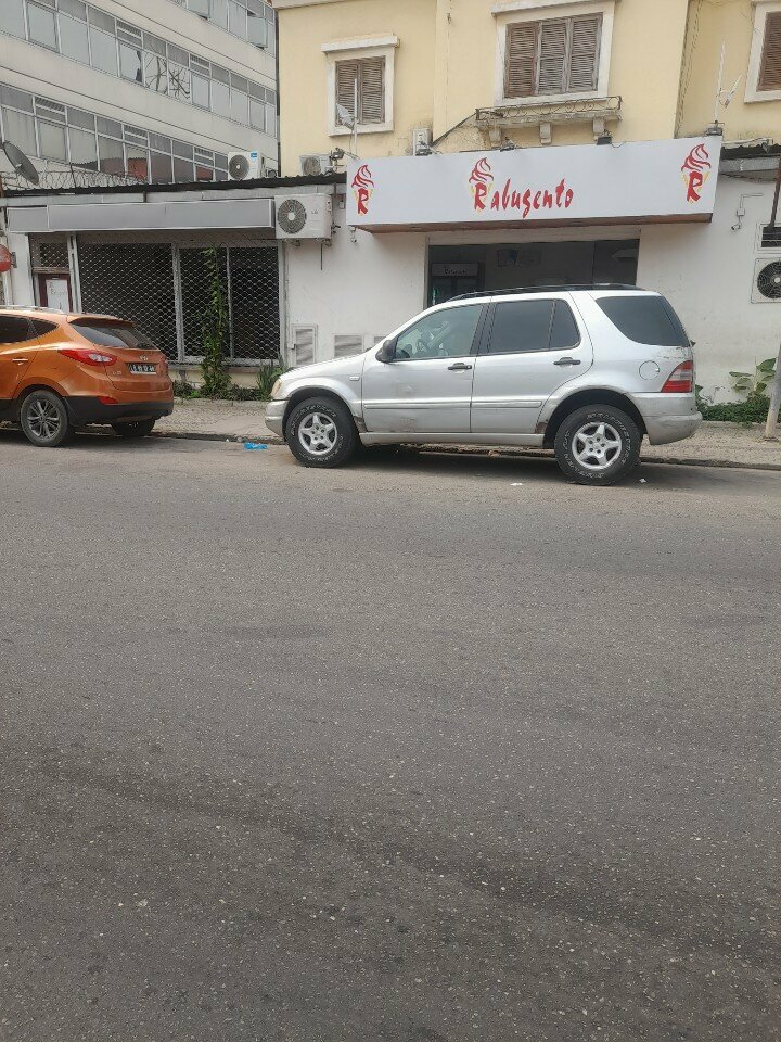 Ice cream Rabugento, Loanda, photo