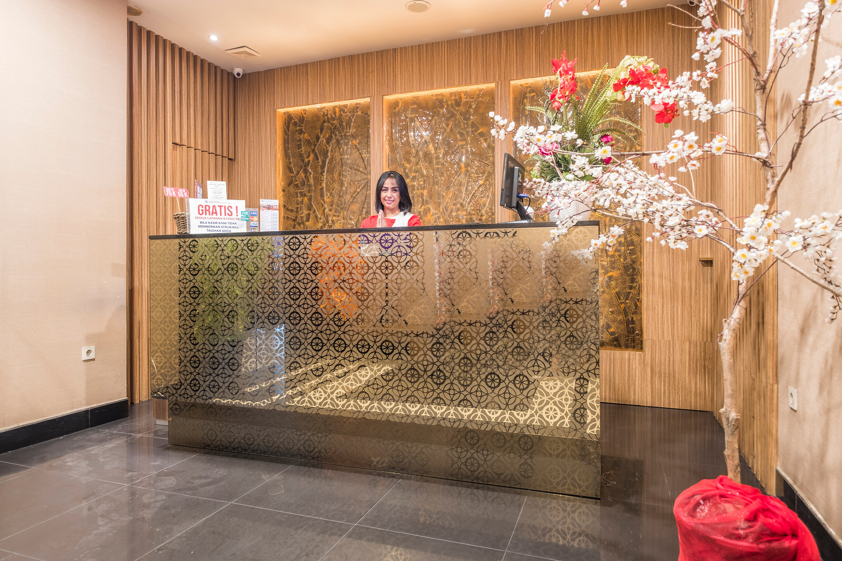 Фото Aswin Hotel