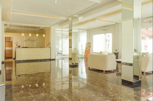 Гостиница RedDoorz Plus near Jatinangor Town Square 2