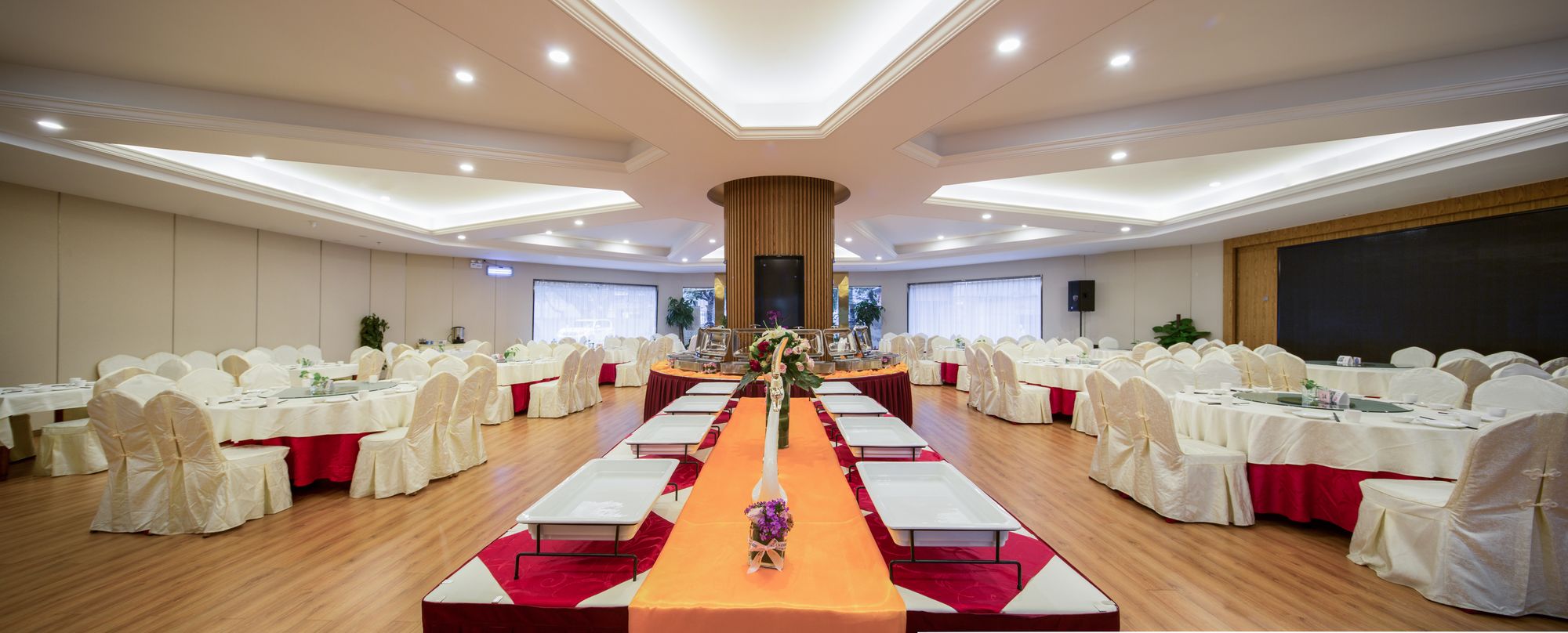 Фото Shaanxi Yongcun Hotel