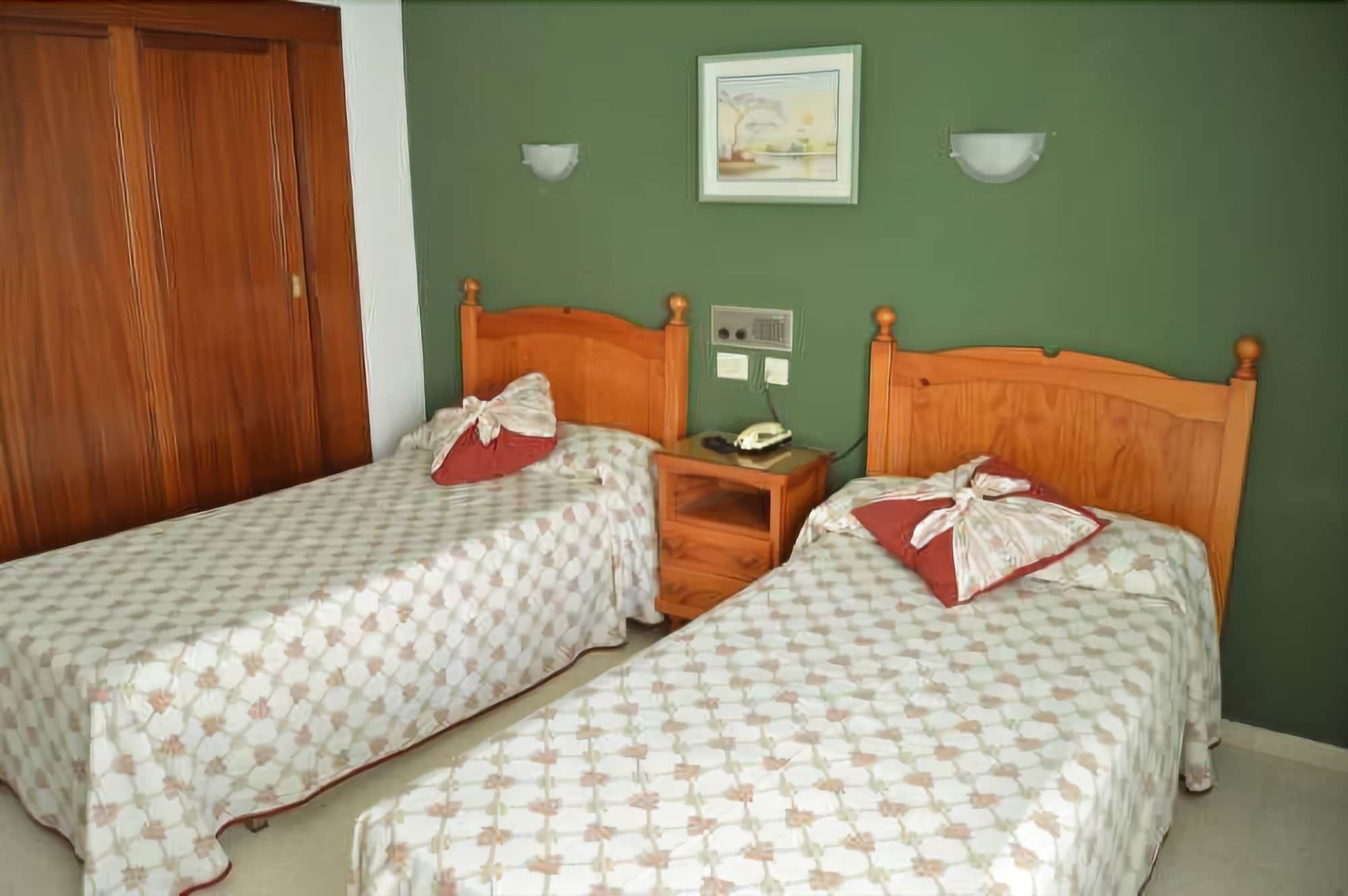 Фото Hotel Costa Andaluza