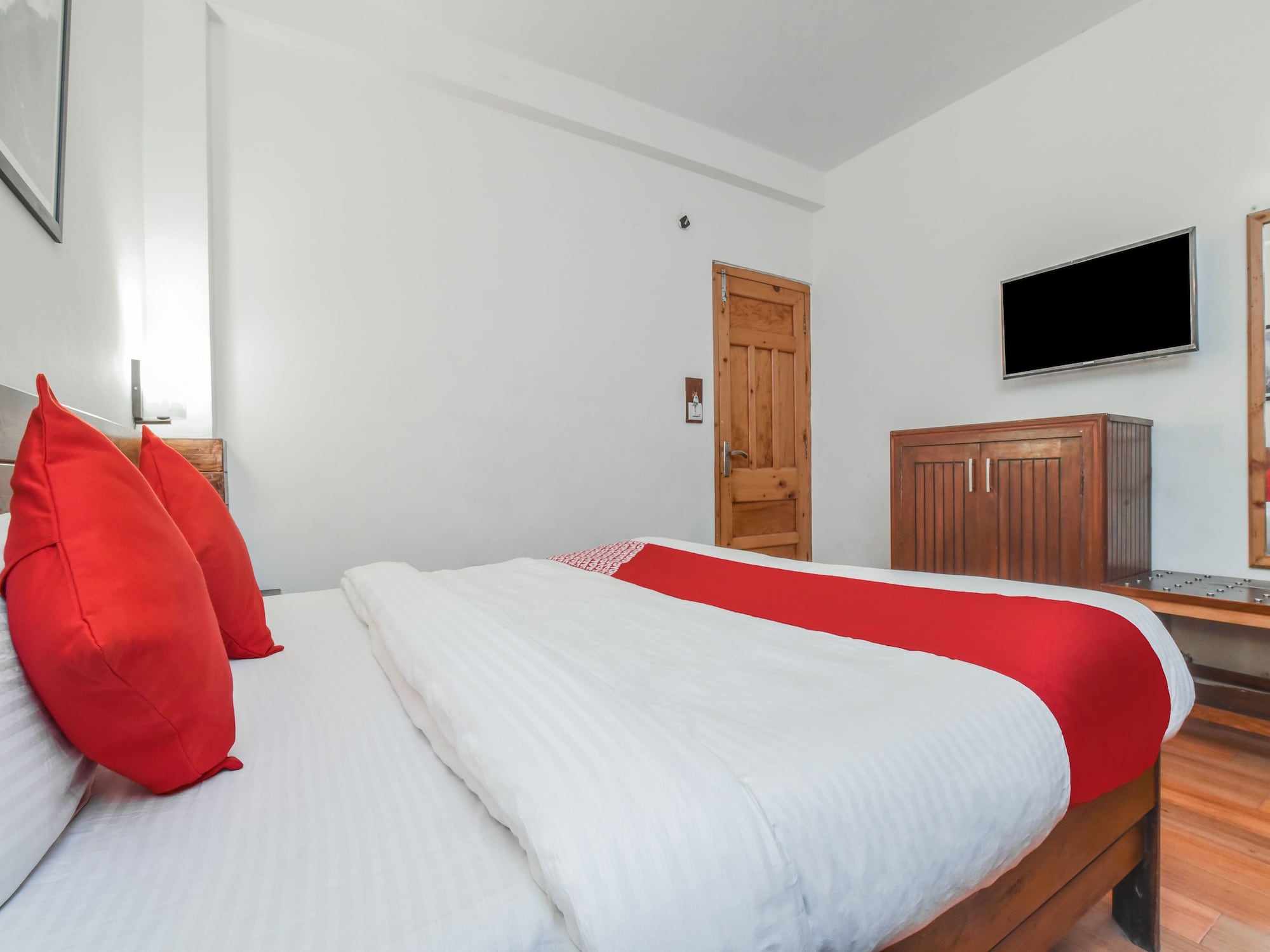 Фото Oyo 13410 Hotel Sunflower