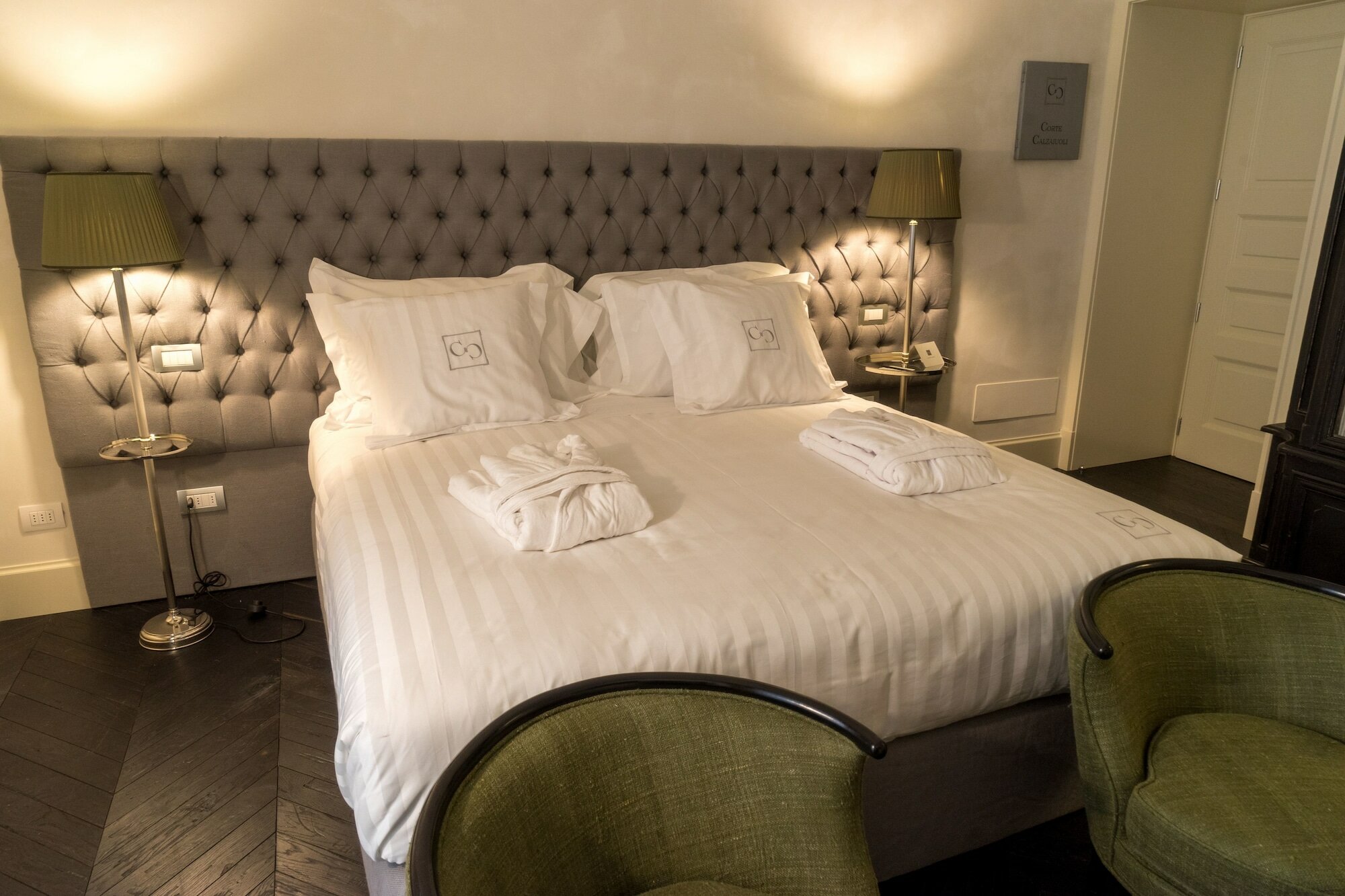 Фото Corte Calzaiuoli Elegant Suites