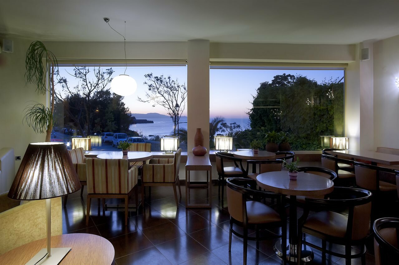 Фото Apartment Hotel Irida