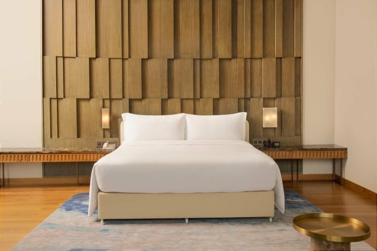 Фото DoubleTree by Hilton Weerawila Rajawarna Resort