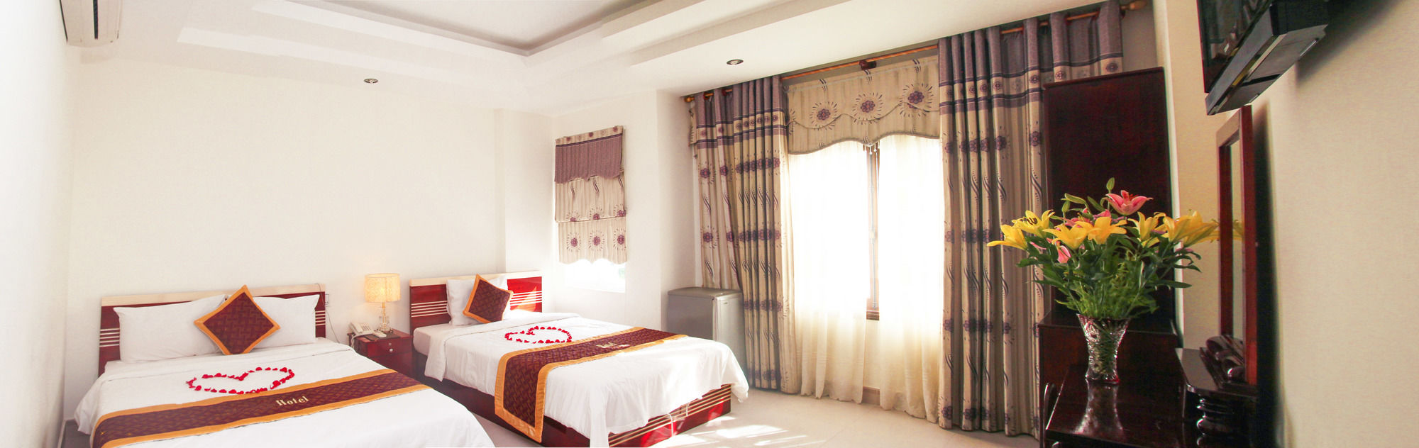 Фото Vivyanne Hotel