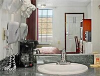 Фото Days Inn by Wyndham El Reno