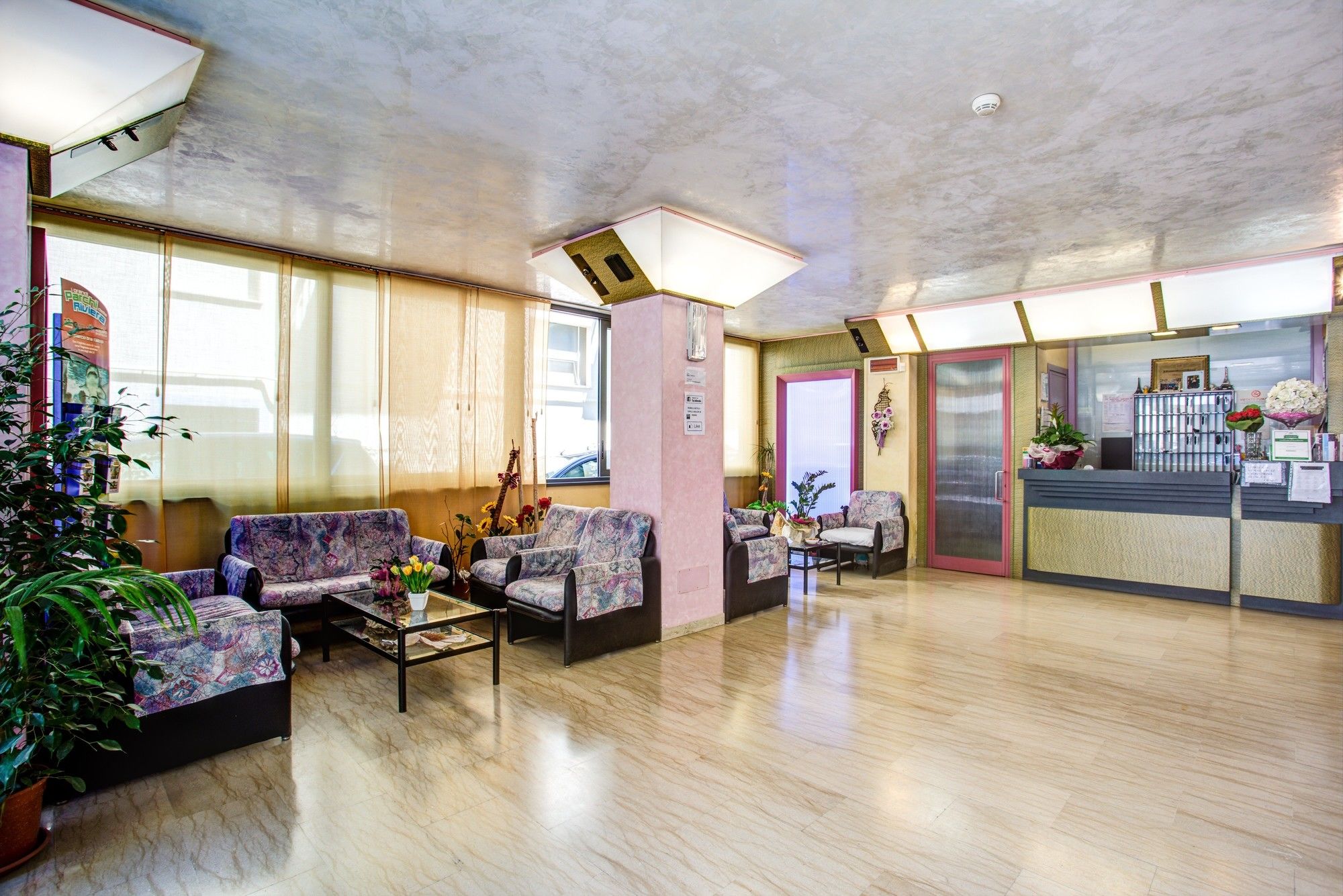 Фото Hotel Eiffel