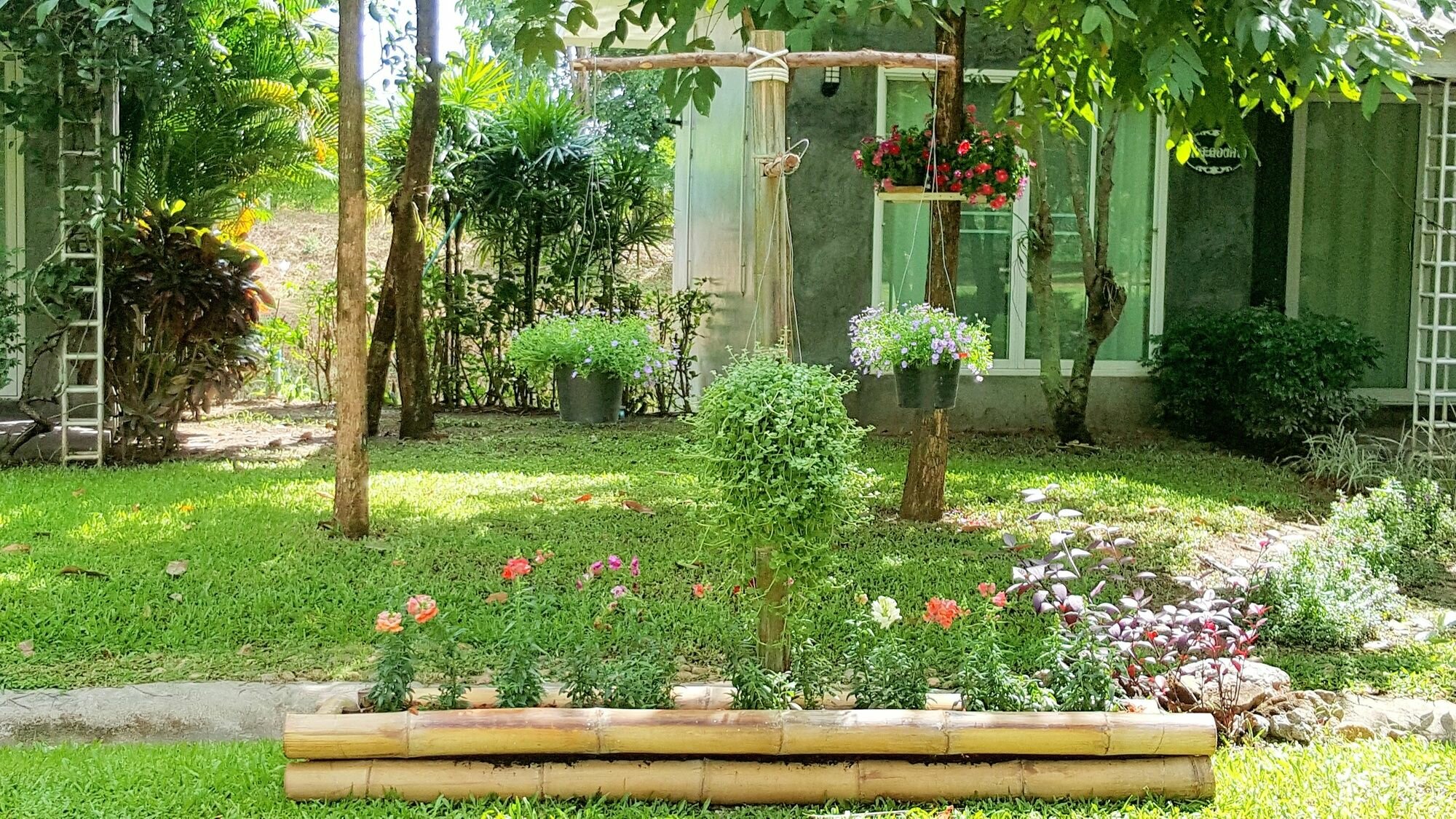 Фото Baan Saun Him Doi Resort