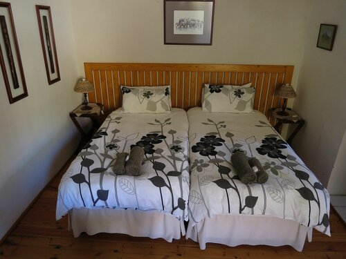 Гостиница Dempsey's Guest House в Порт-Элизабет