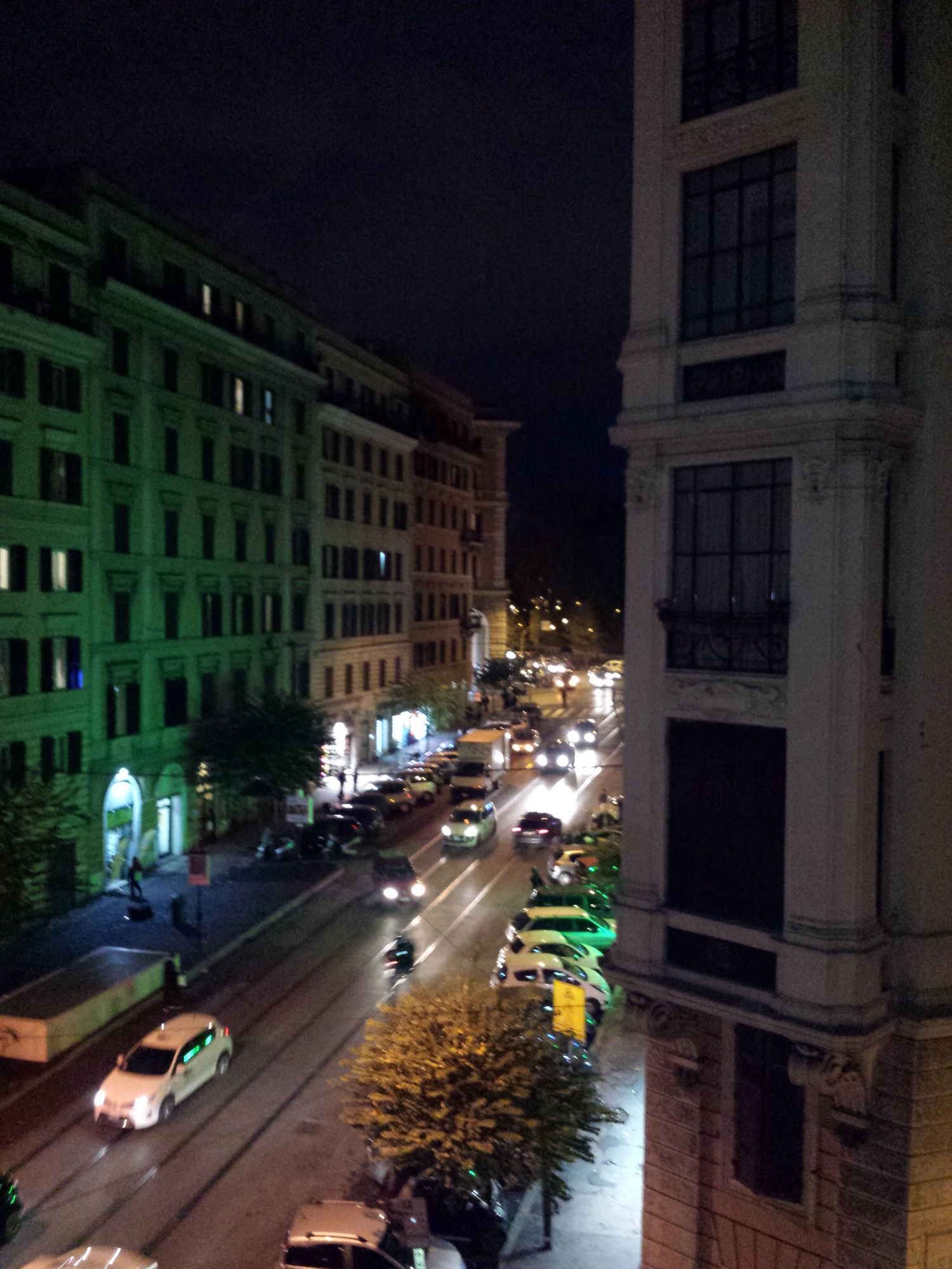 Фото In the Center Guesthouse