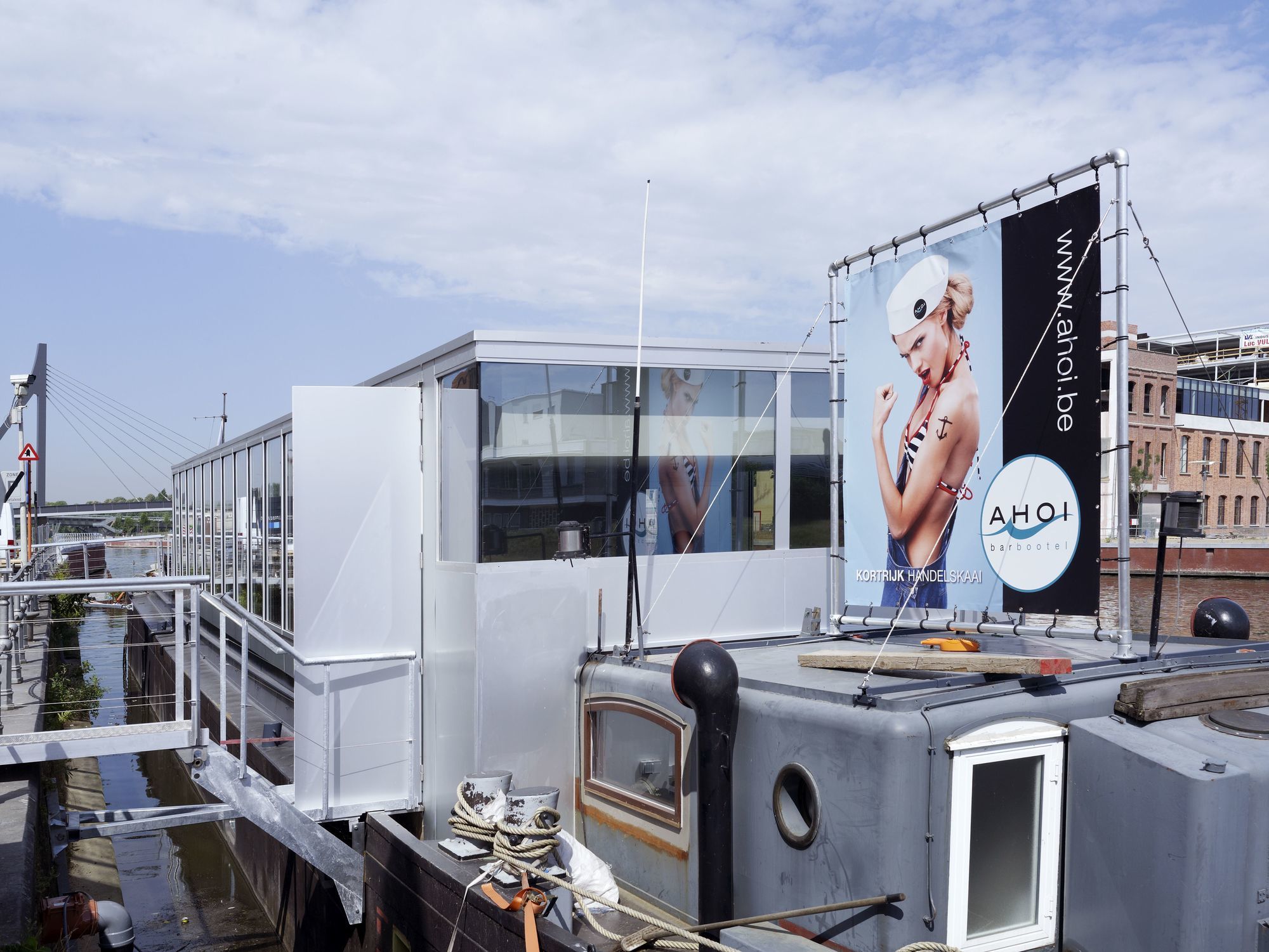 Фото Hotel Restaurant Brasserie Ahoi, Kortrijk