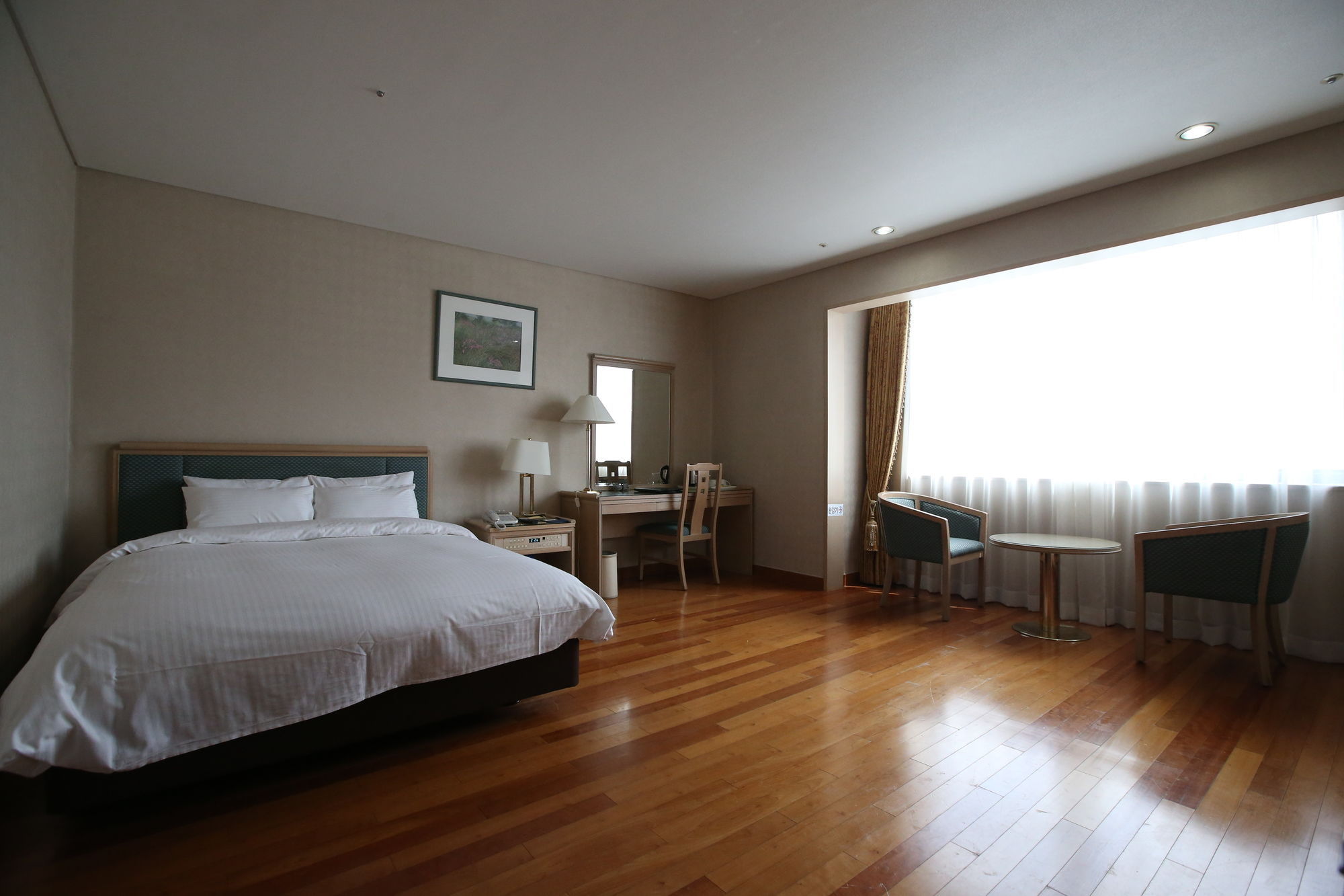 Фото Legend Hotel