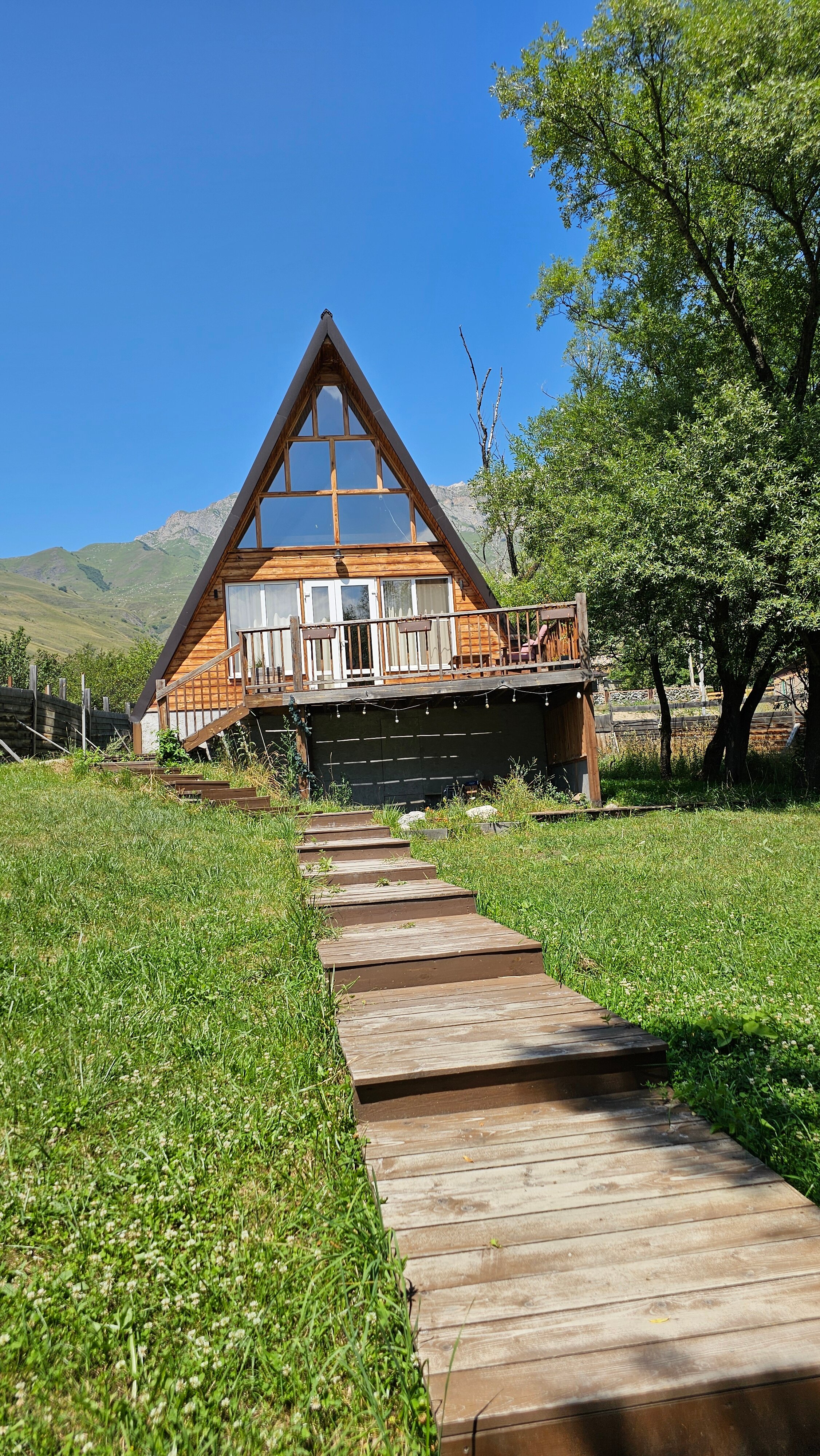 Фото Дом Рохсан