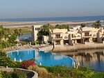 The Cove Rotana Resort (500, Sheikh Mohamed Bin Salem Road, Al Hamra Village, Sector 6, Ras Al Khaimah), hotel