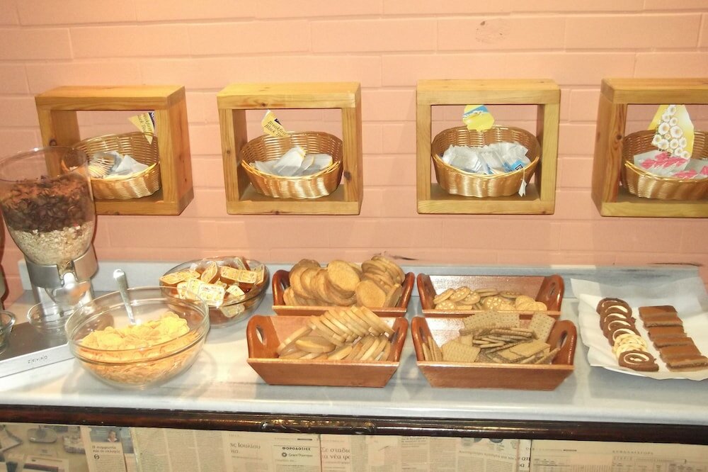 Фото Ammon Garden Hotel