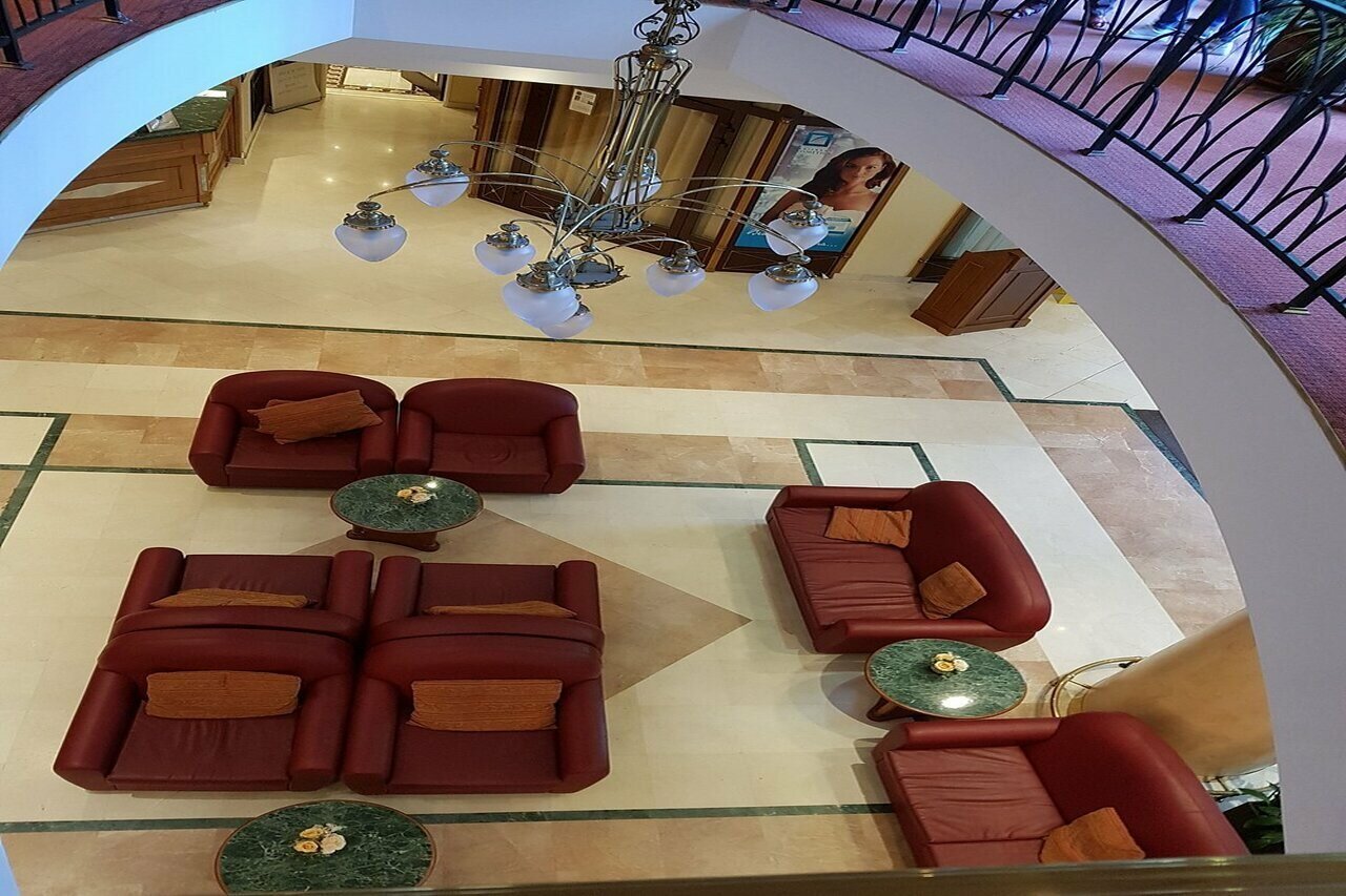 Фото Butterfly Health SPA Hotel