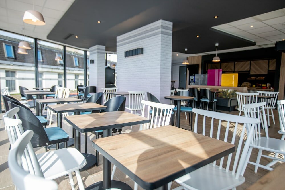 Фото B&b Hotel Compiègne