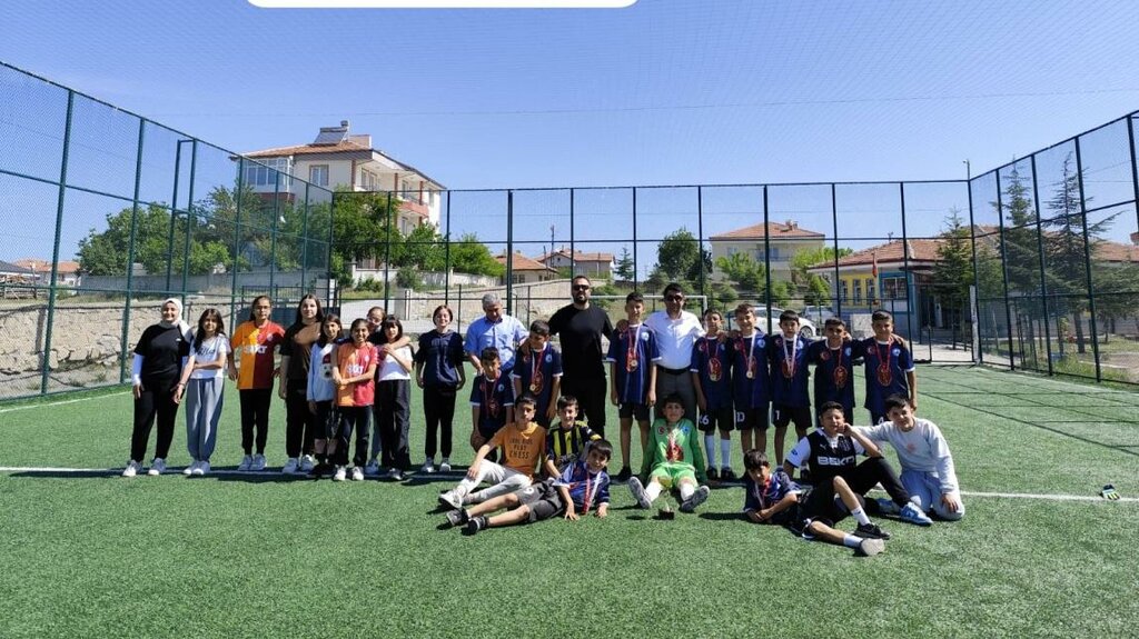 School Fatih Middle School, Sorgun, photo