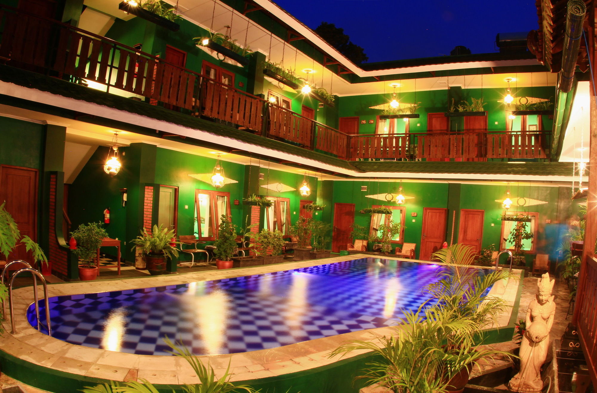 Фото Hotel Diana Jogja