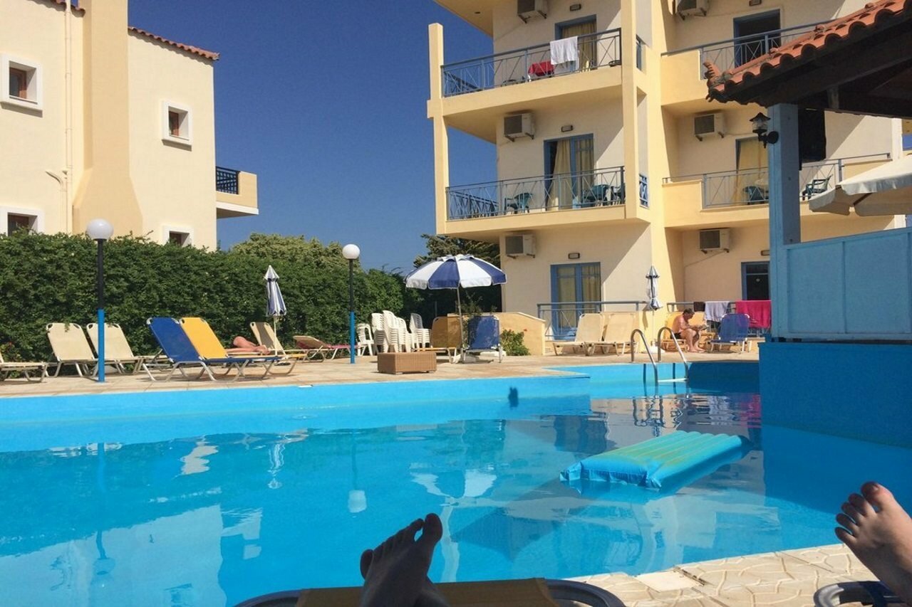 Фото Kleanthi Apartments