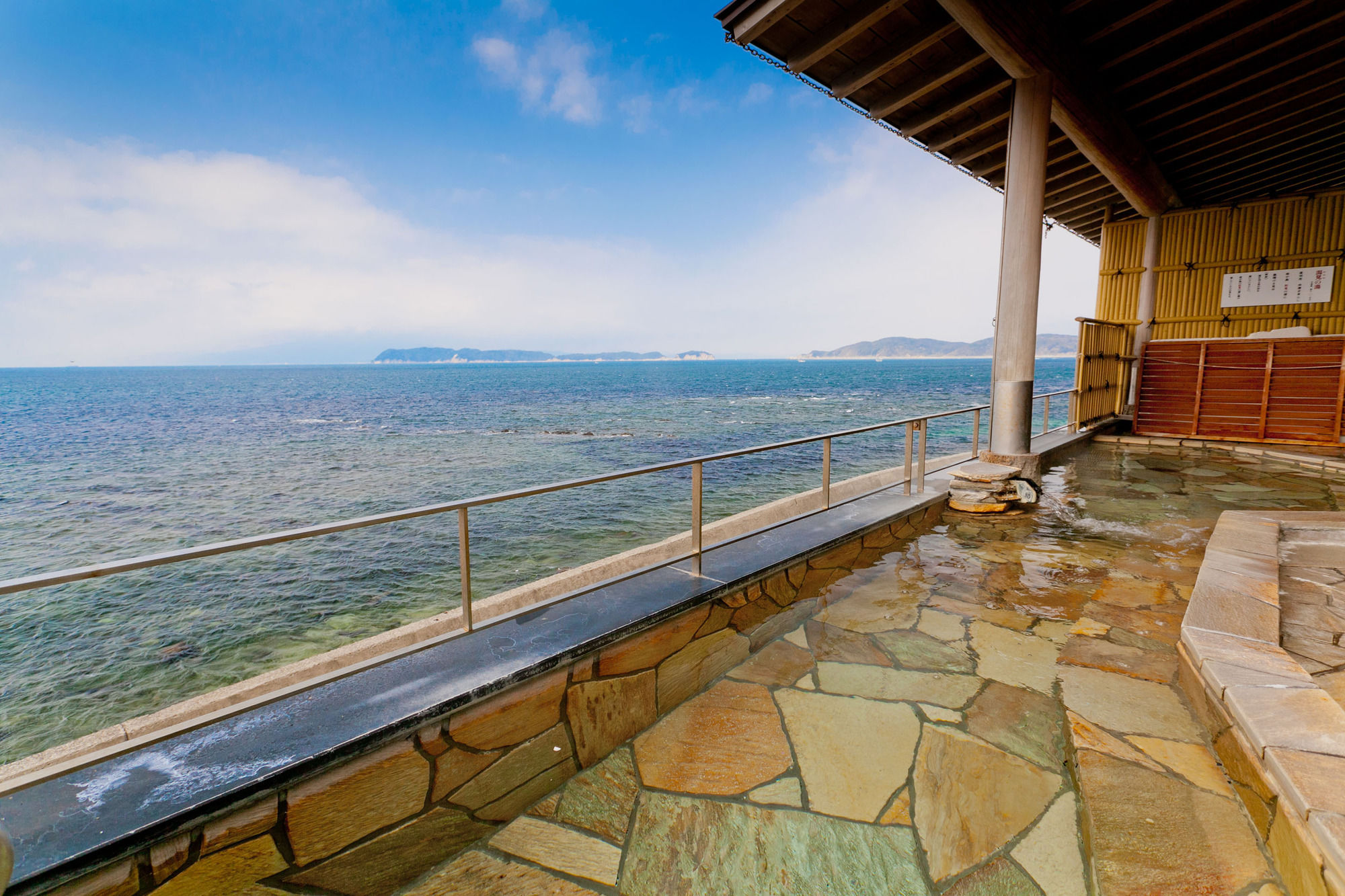 Фото Kada Onsen Seaside Hotel Kada Kaigetsu