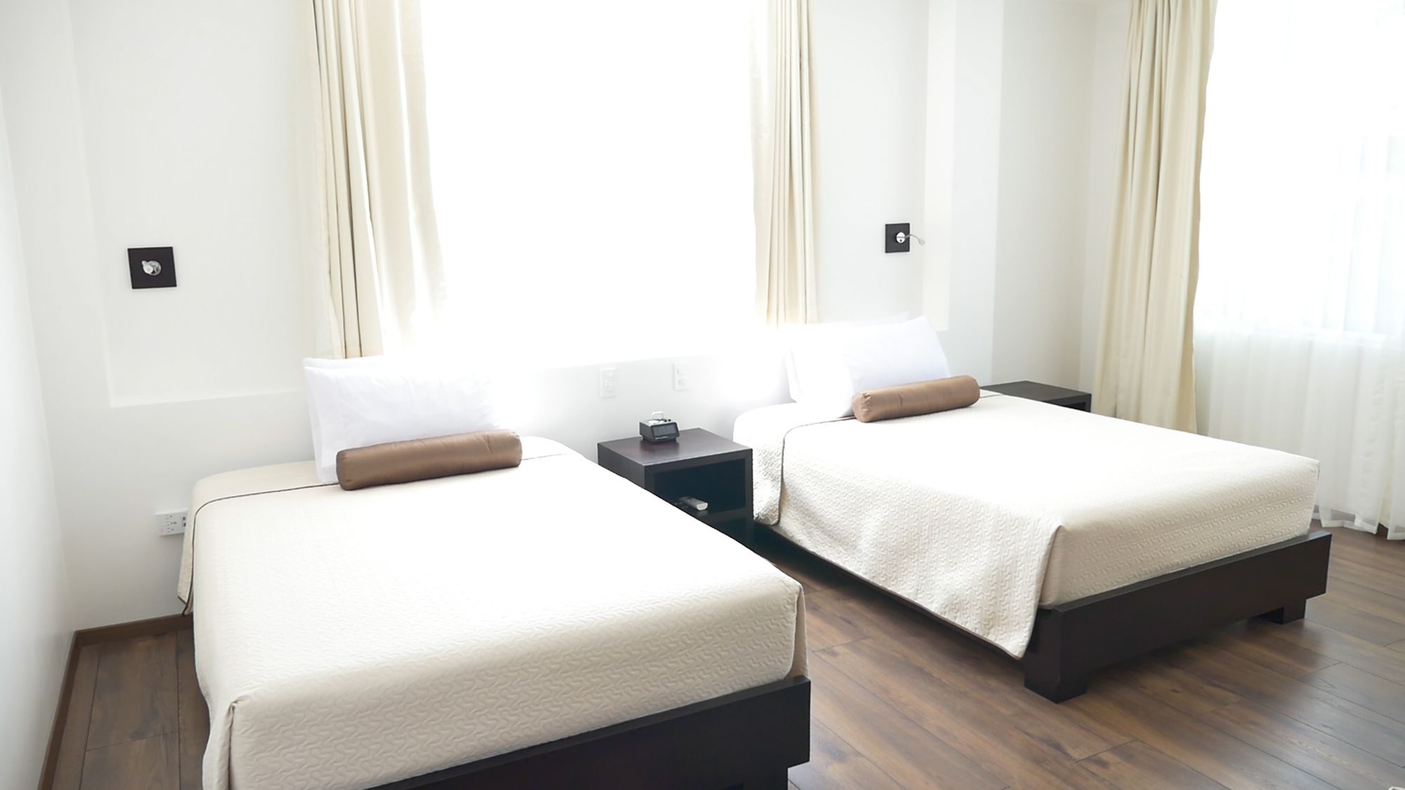 Фото Ikala Galapagos Hotel