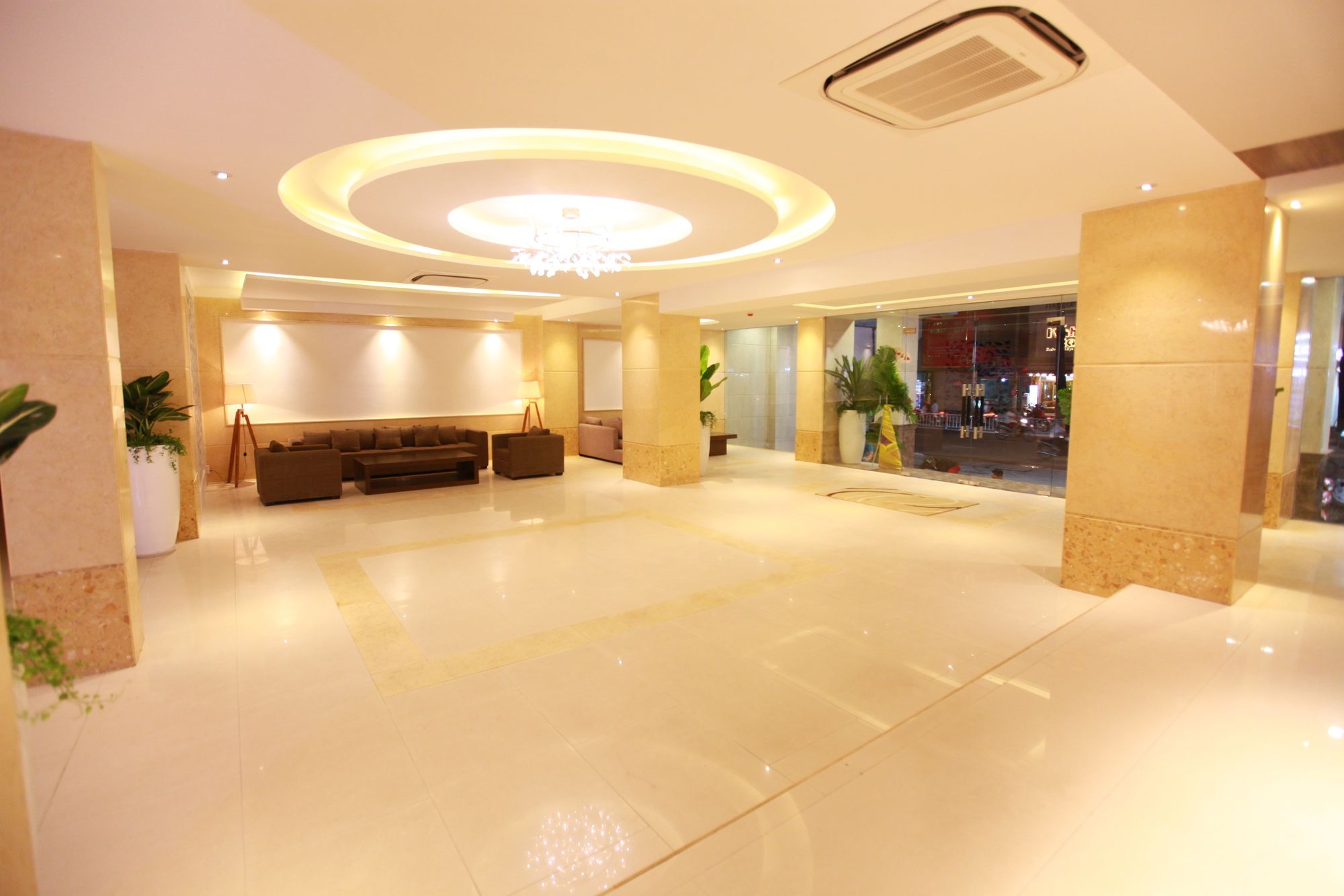 Фото Minh Tam Hotel & SPA 32