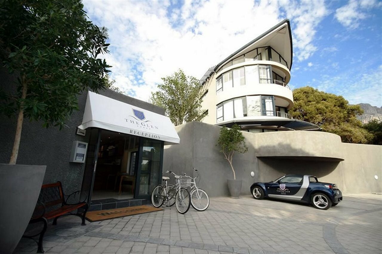 Фото The Glen Apartments