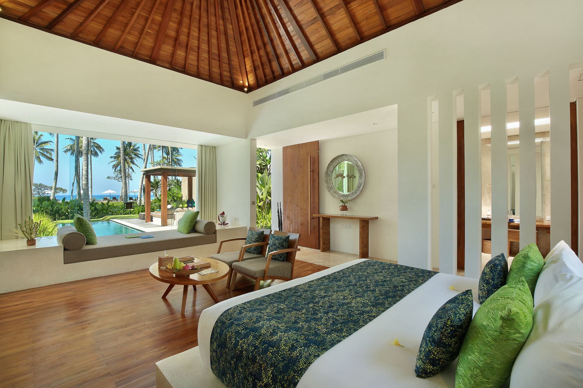 Фото Candi Beach Villas