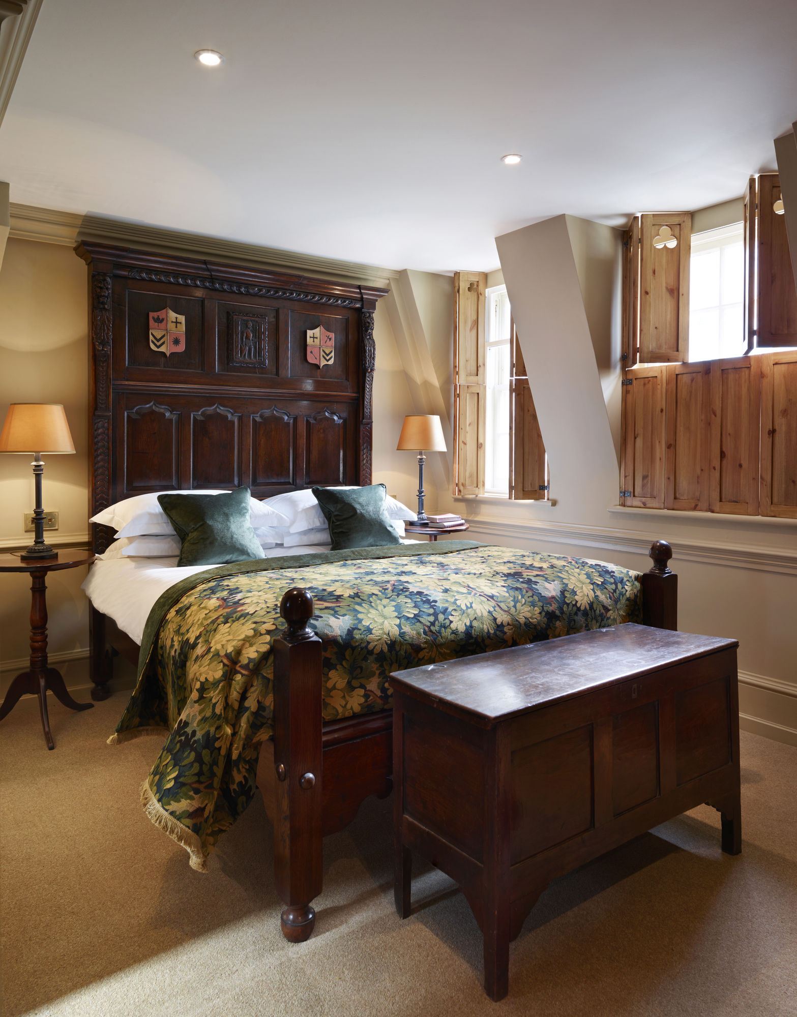 Фото Batty Langley's