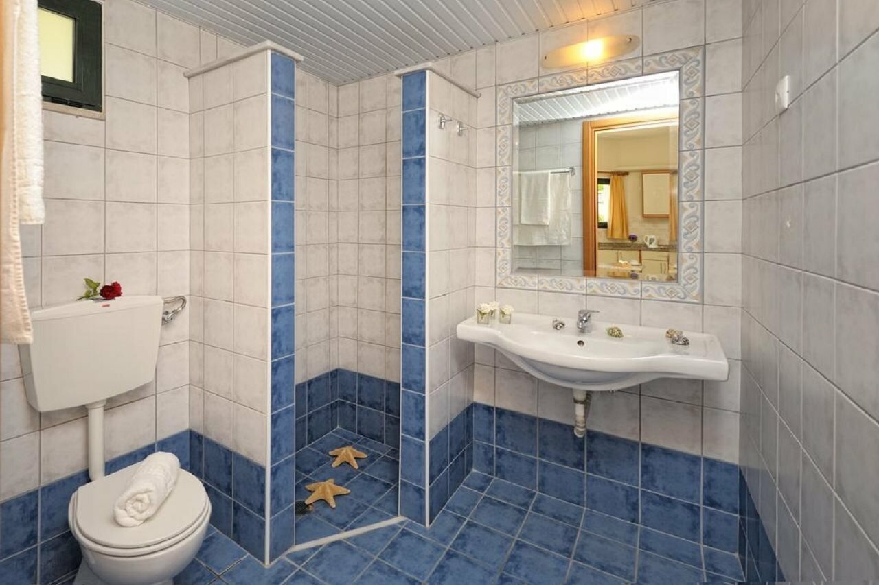 Фото Kristalli Hotel Apartments