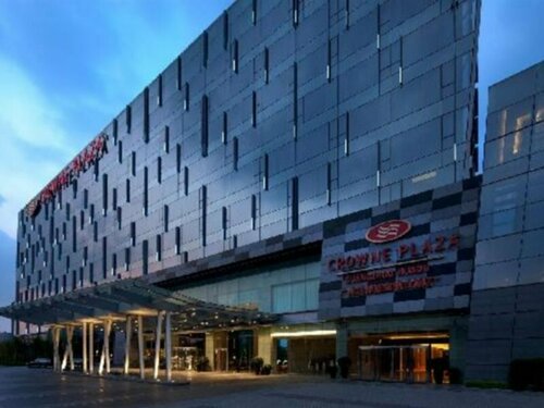 Внешний вид отеля Crowne Plaza Guangzhou Huadu, an Ihg Hotel в Гуанчжоу, фото 2