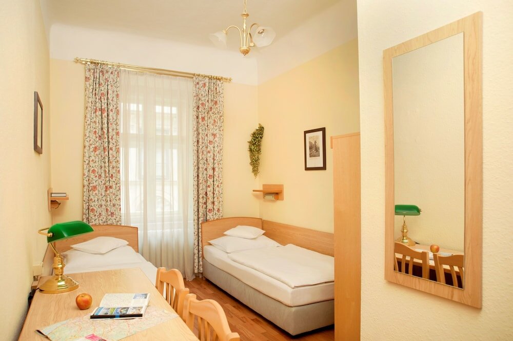 Фото Hotel Graf Stadion