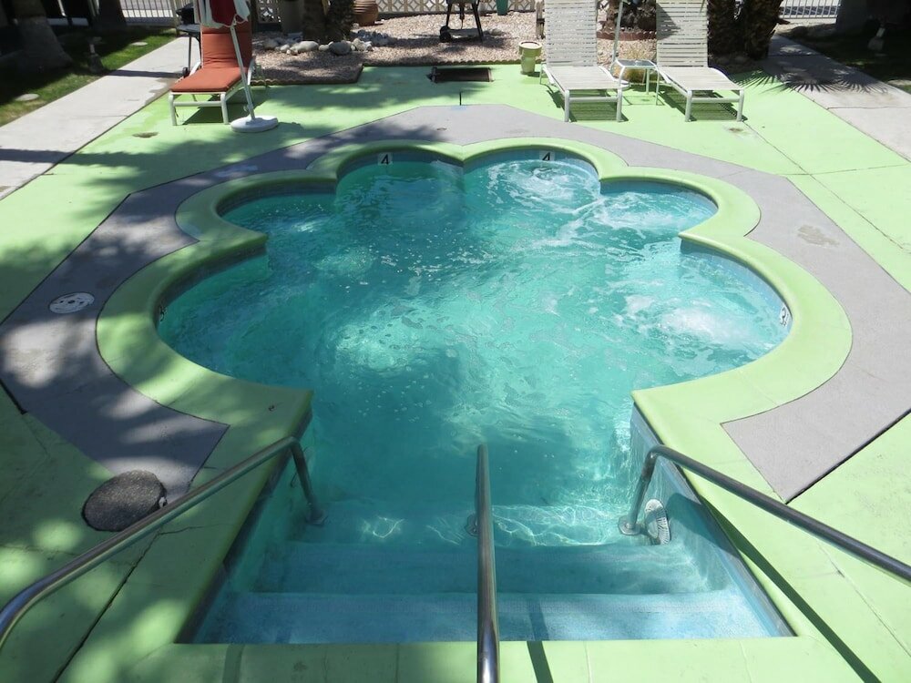 Фото Desert Lodge