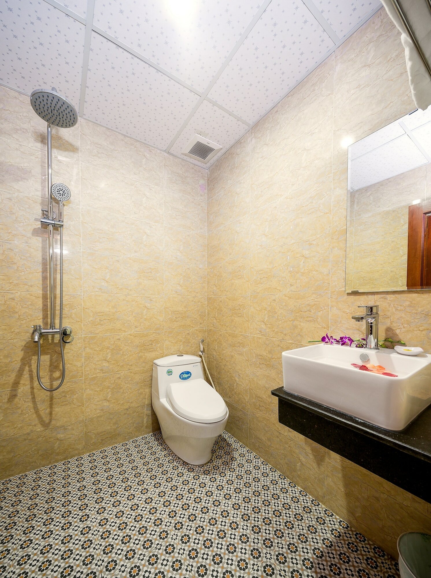 Фото Ga Vang Hotel