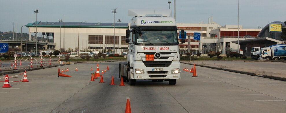 Driving school Demir Bukey Academy Theory Class-Practice Track, Istanbul, photo