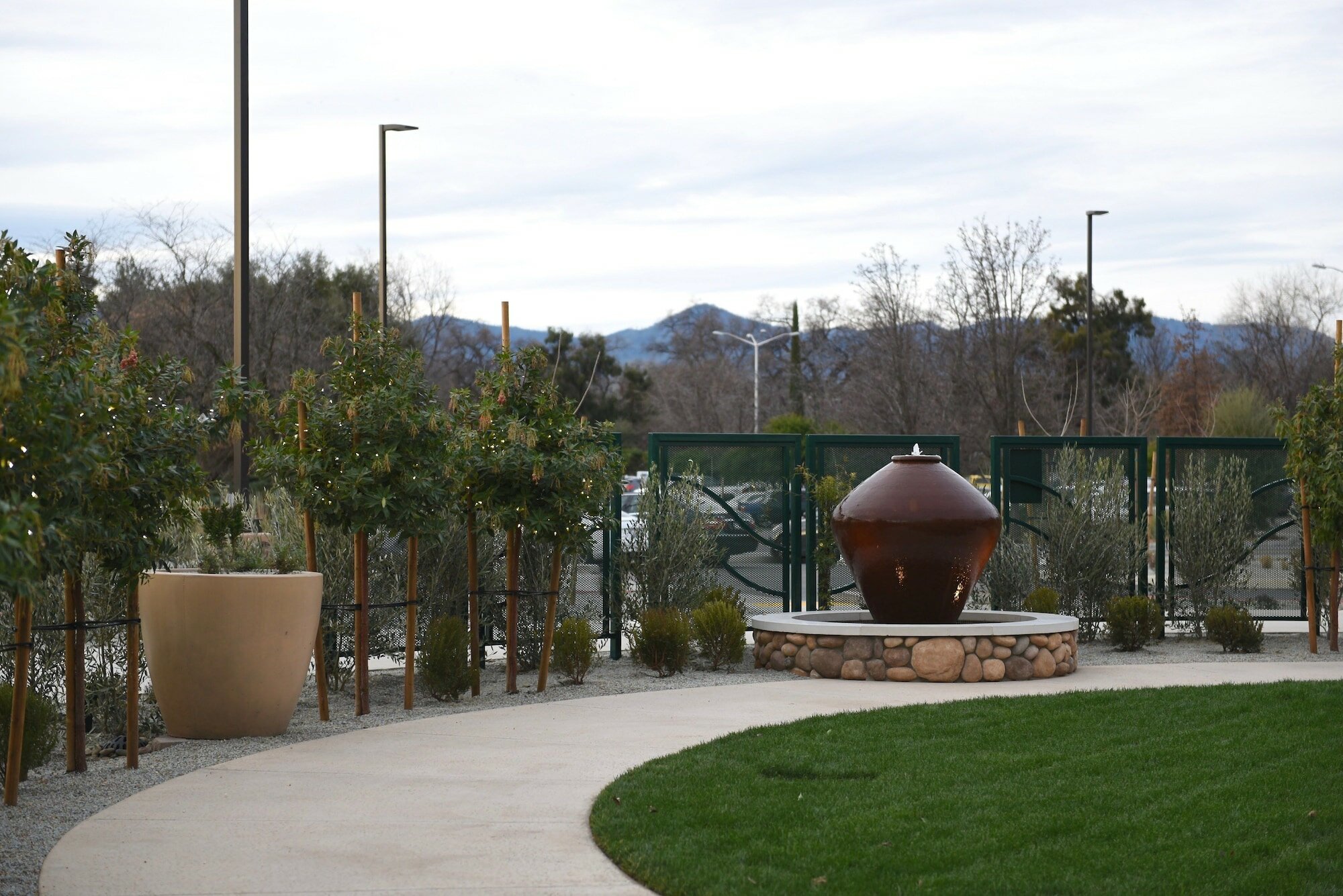 Фото Sheraton Redding Hotel at the Sundial Bridge