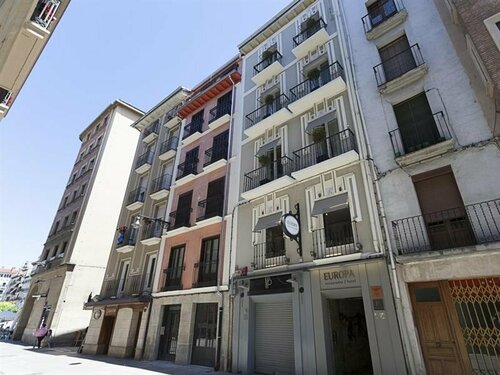 Внешний вид отеля Hotel Europa в Памплоне, фото 4