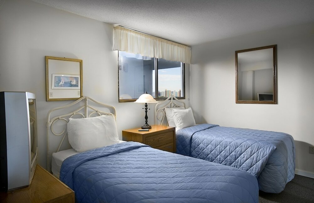 Фото The Caravelle Resort