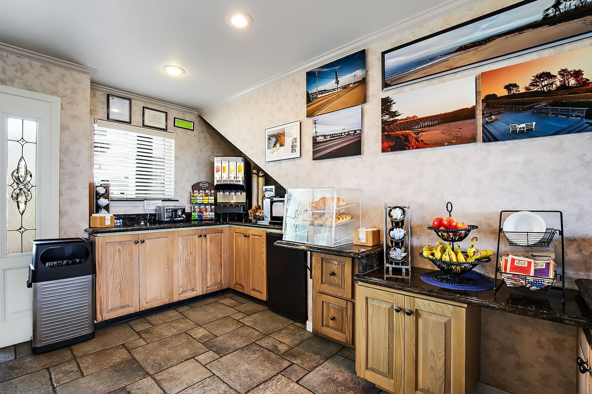 Фото Beachcomber Motel Fort Bragg