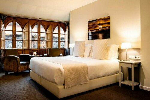 Внешний вид отеля Ikonik Plaza Mercado в Саламанке, фото 2