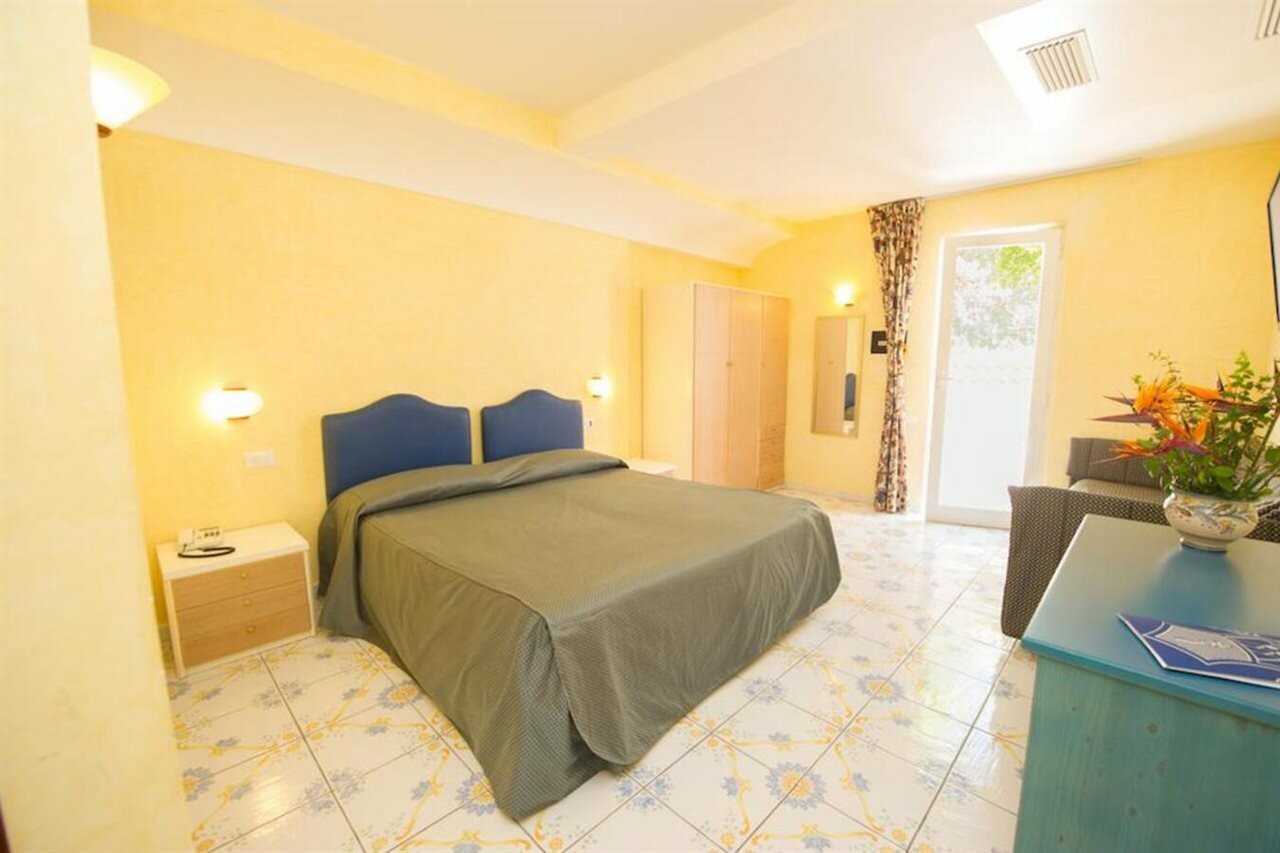 Фото Hotel L'Approdo