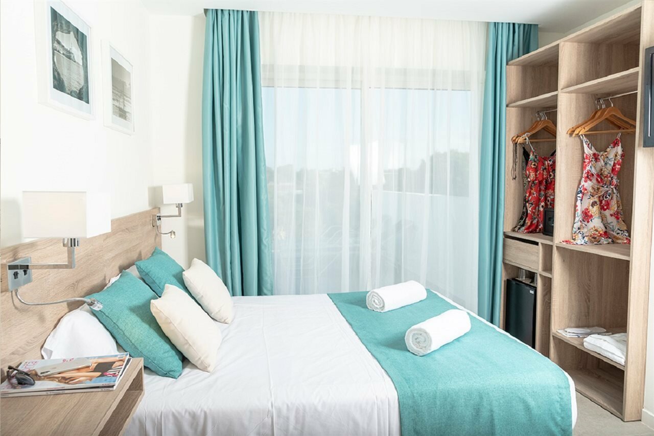 Фото Aparthotel Marina Drach