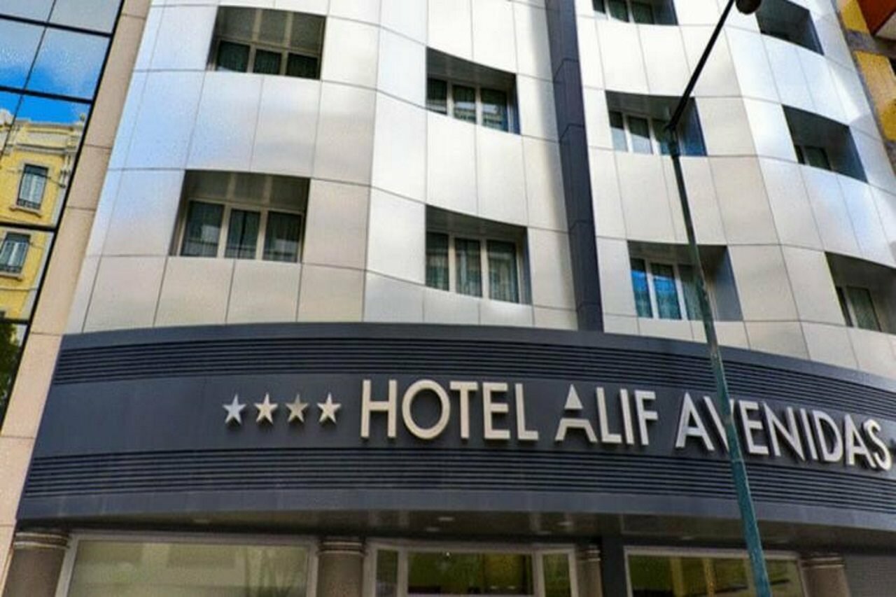 Фото отеля 1