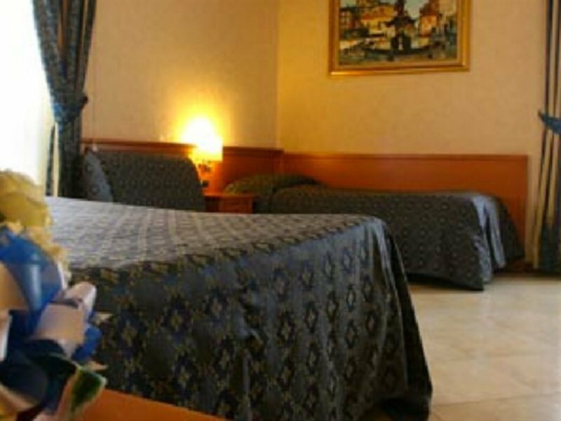 Фото Hotel Orlanda