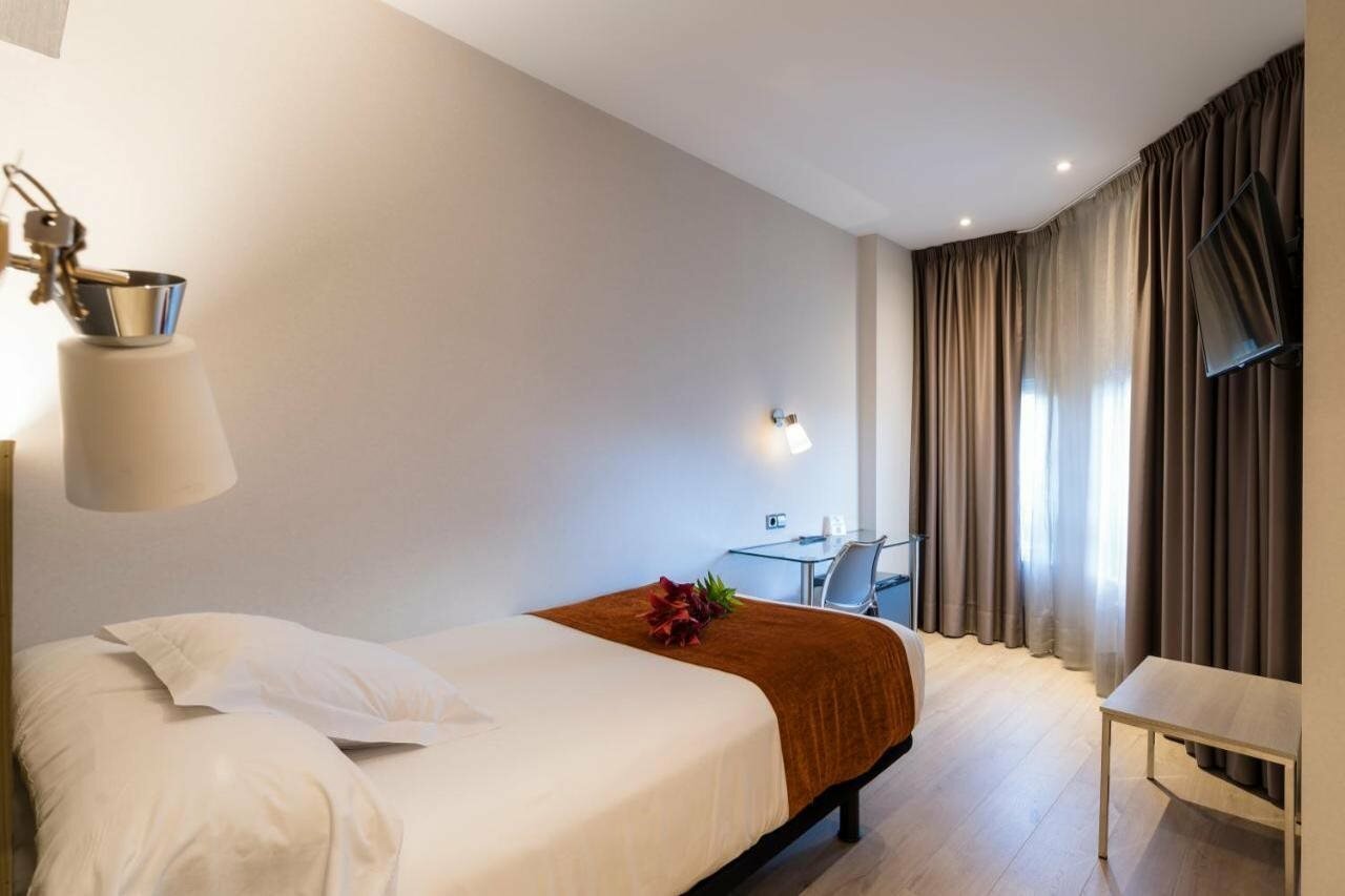 Фото Hotel Avenida